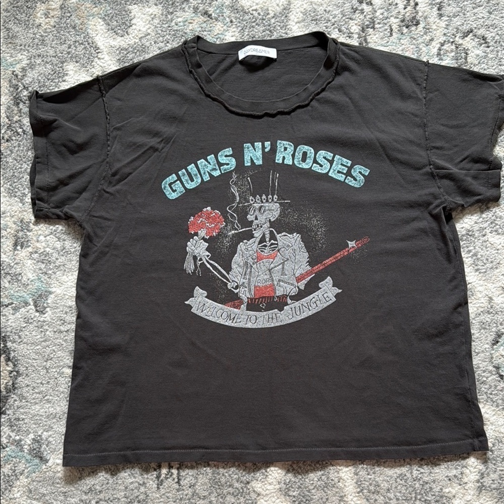 Daydreamer Guns N Roses Welcome To The Jungle Tee